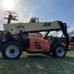2012 JLG G12-55A